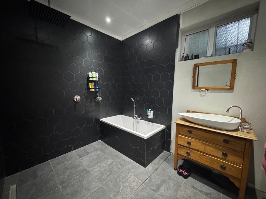 7 Bedroom Property for Sale in Steynsrus Free State